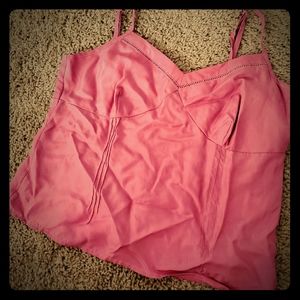 Pink tank top